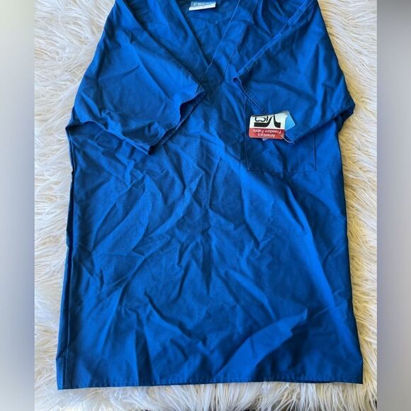 CREST💫blue scrub top 💫xs - Picture 1 of 4